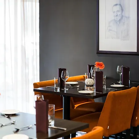 Quality Entry Hotel 4*