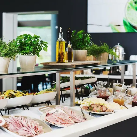 英特里品质酒店