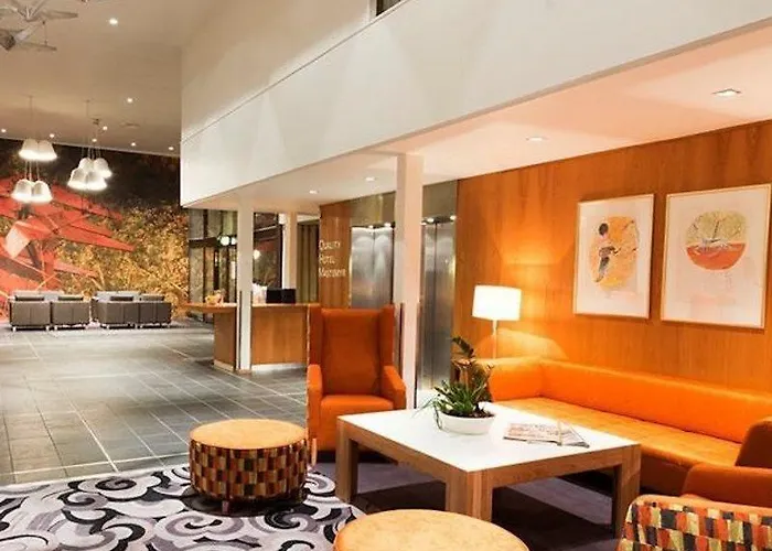 Quality Entry Kolbotn