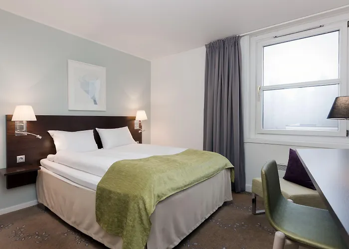 Quality Entry Hotell 4*