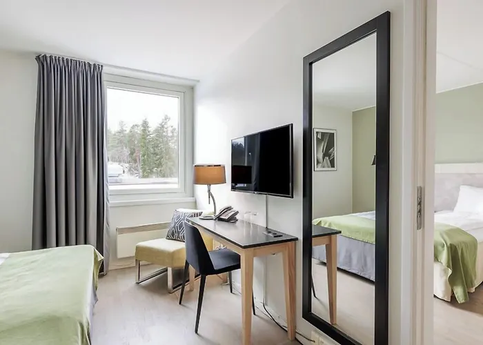 Quality Entry Hotell 4*